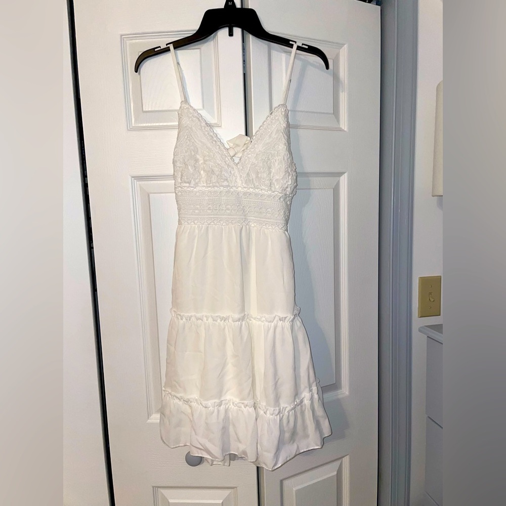 Brand new white dress, backless, Size small